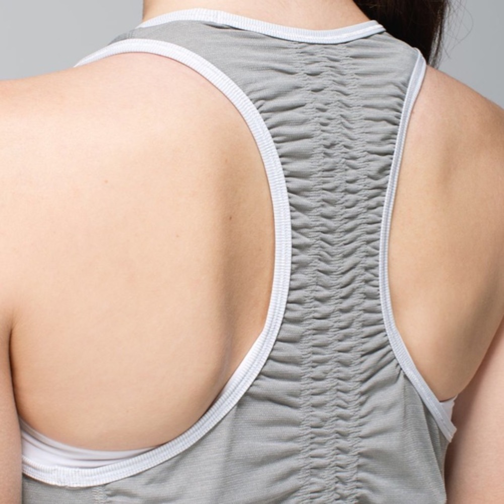 Lululemon Runner Up Tank - Picture 2 of 6